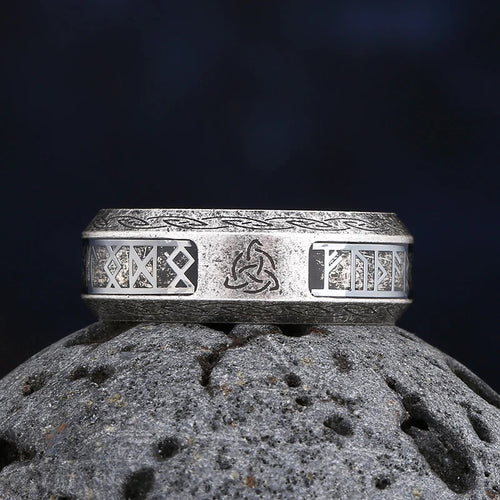 Viking Style Celtic Knot Ring