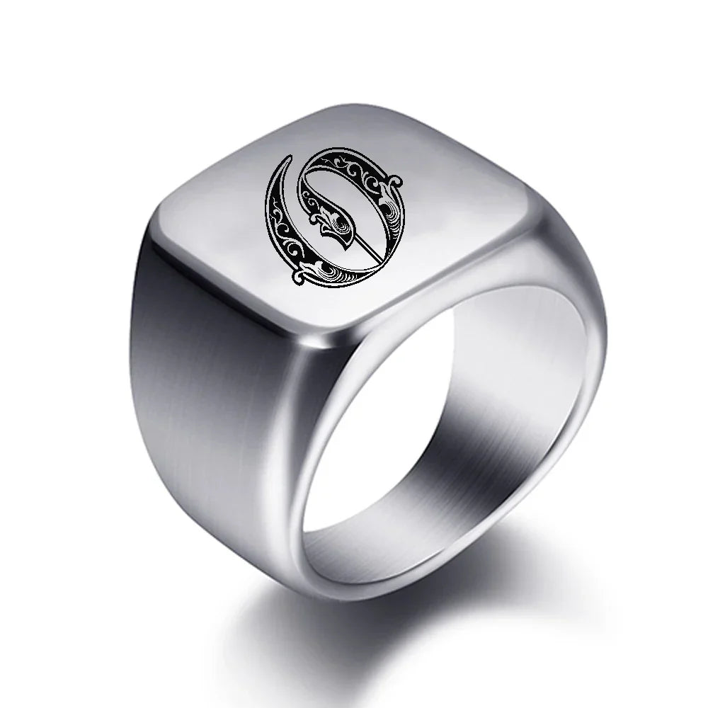 Wide men's ring initial o