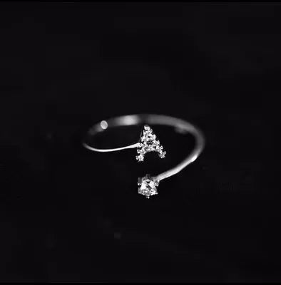 Women's initial ring a