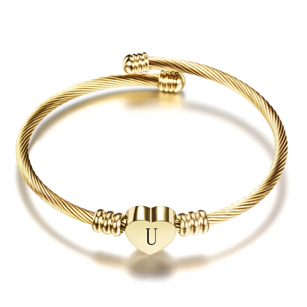 Heart bracelet with initial gold u