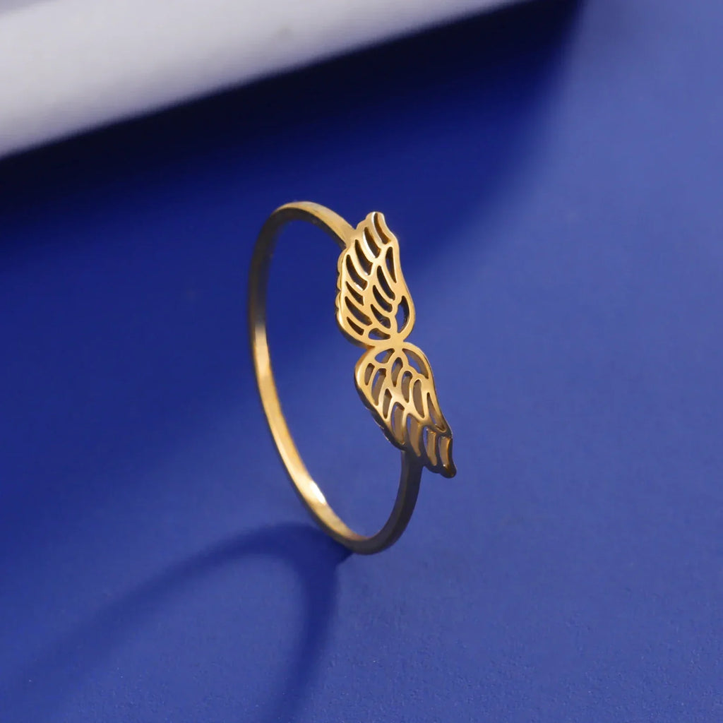 Women's angel wings gold ring