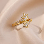 Double Star Zircon Band Ring in gold