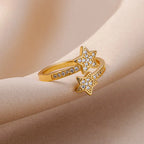 Double Star Zircon Band Ring in gold