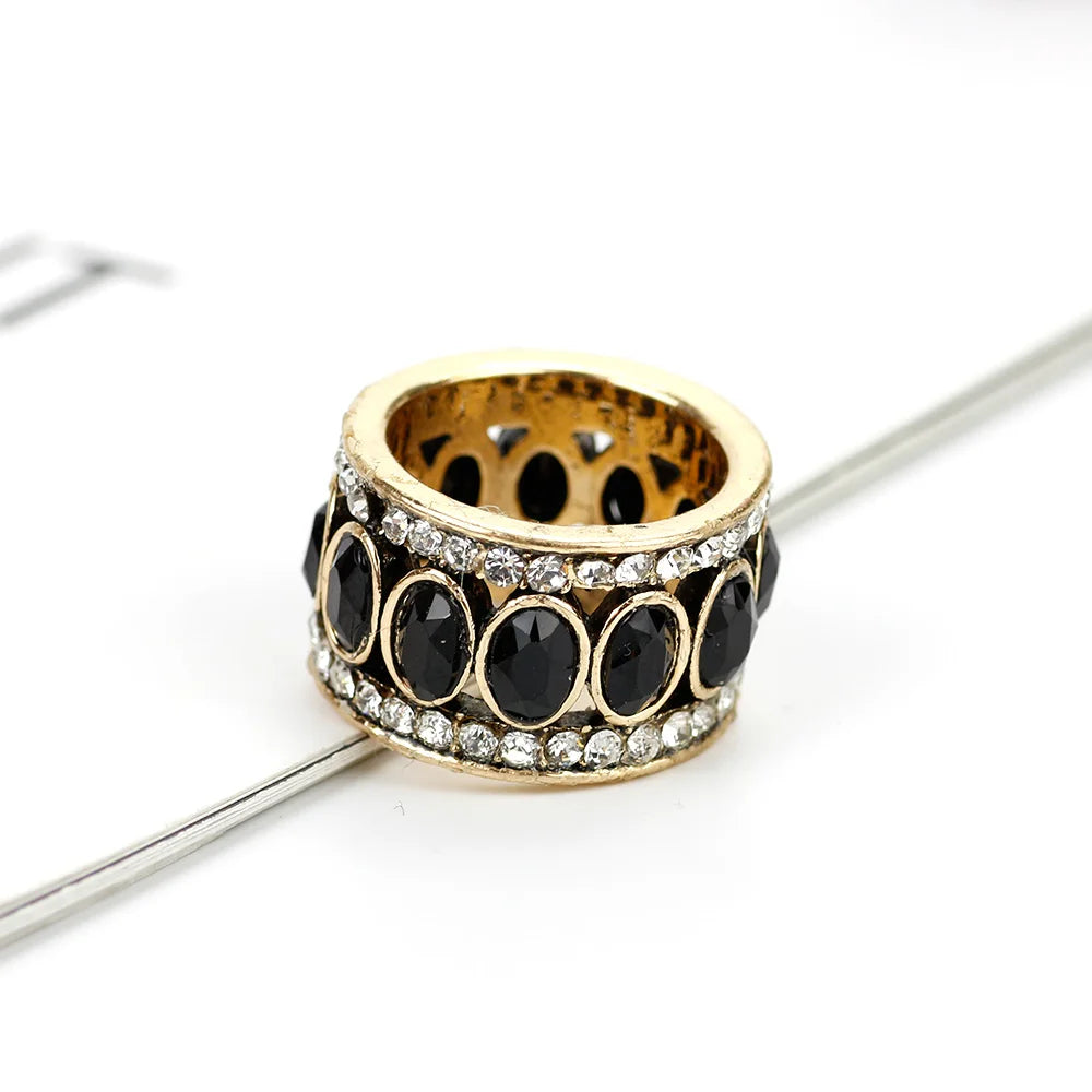 Oriental-style ethnic ring band in black