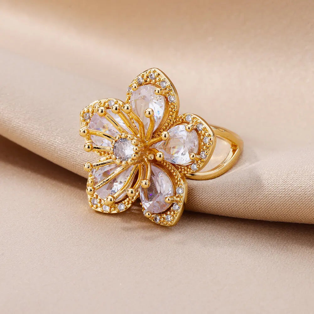 5-Petal Flower Ring with White Zircon
