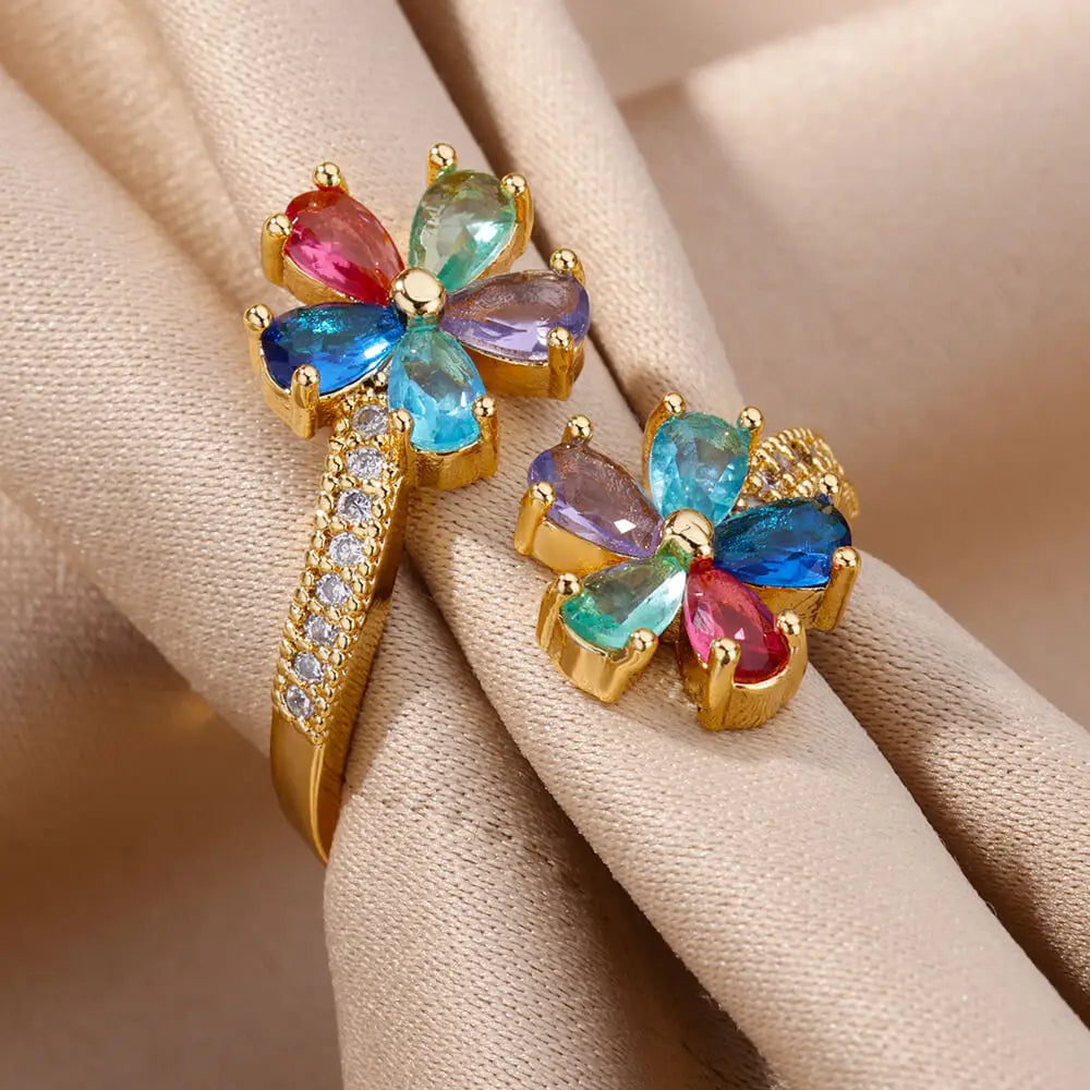 Colored Flower Zircon Ring Band in gold