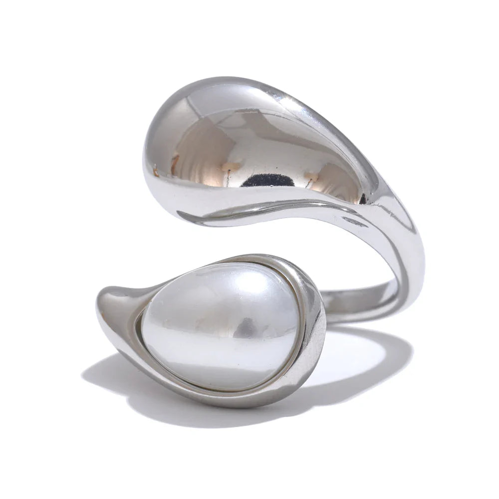 White Pearl Water Drop Ring Silver