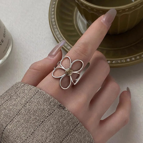Elegant Large Flower Band Ring