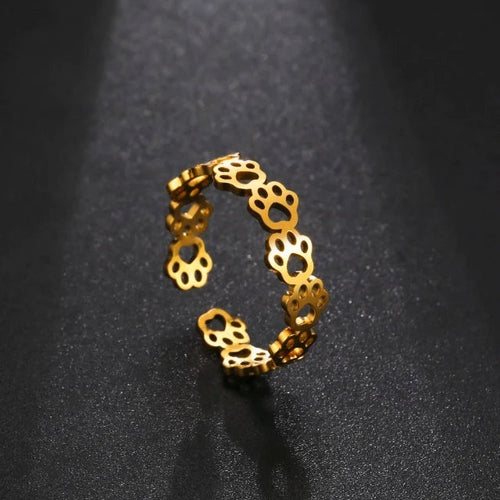 Gold Claw Band Ring
