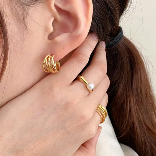 Women's Ring Band with White Pearl gold