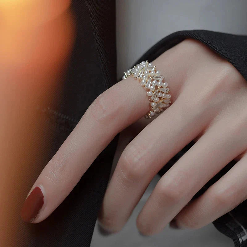 Ring with White Pearl and Zircon