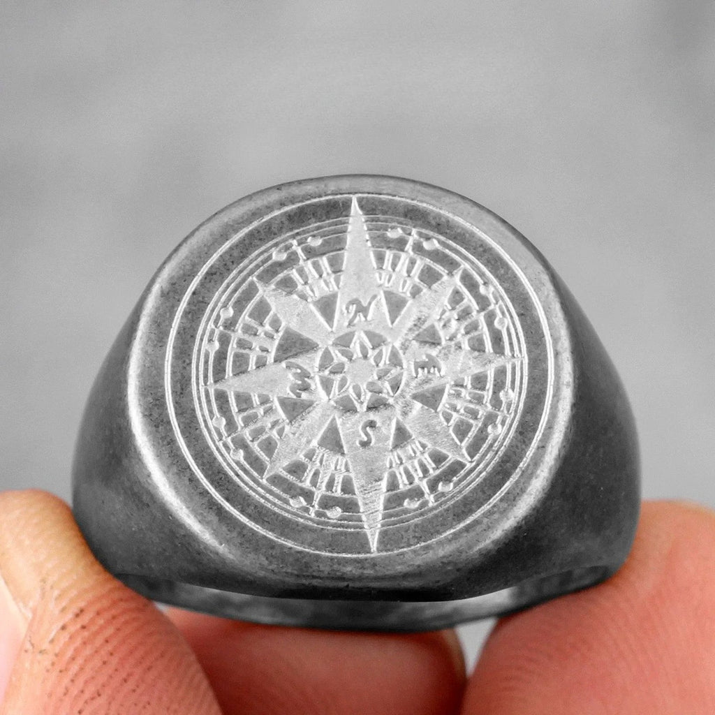 Compass Ring Signet Compass Rose grey