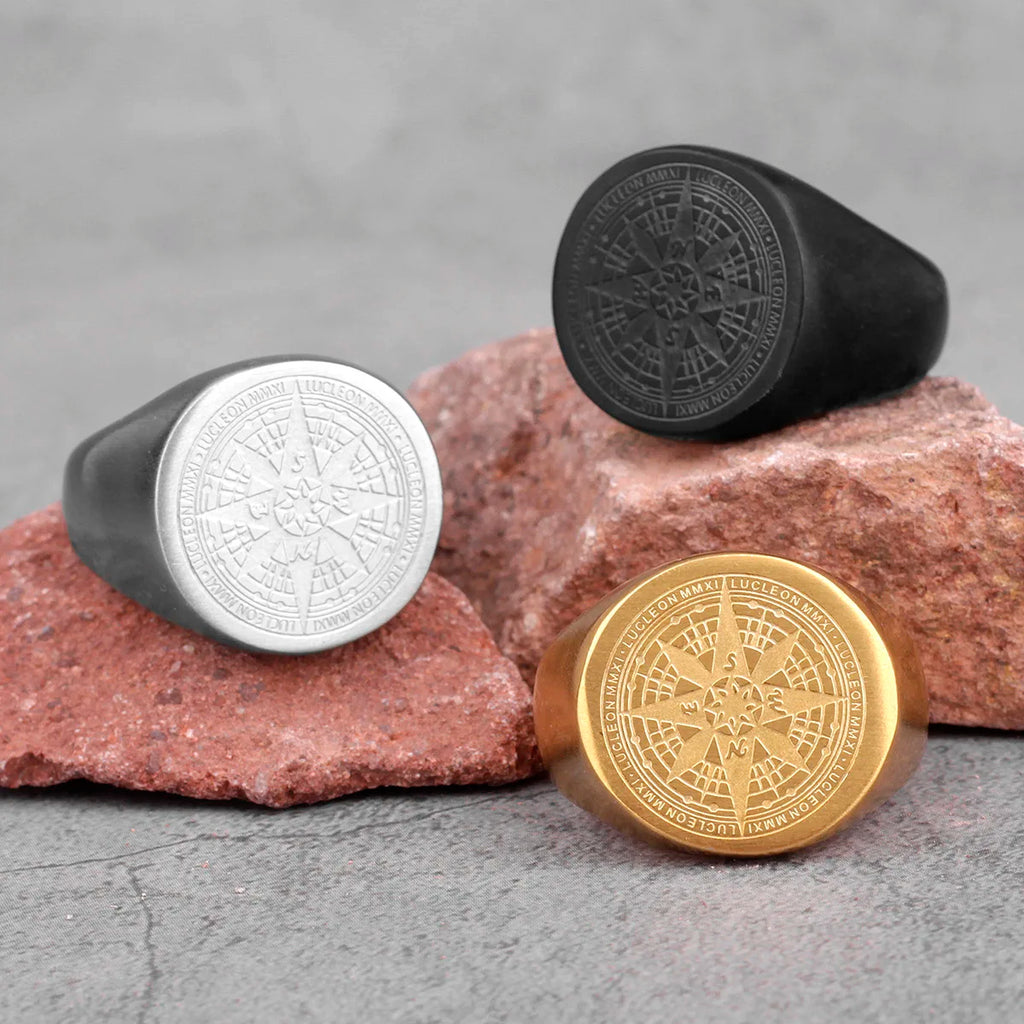 Compass Ring Signet Compass Rose black