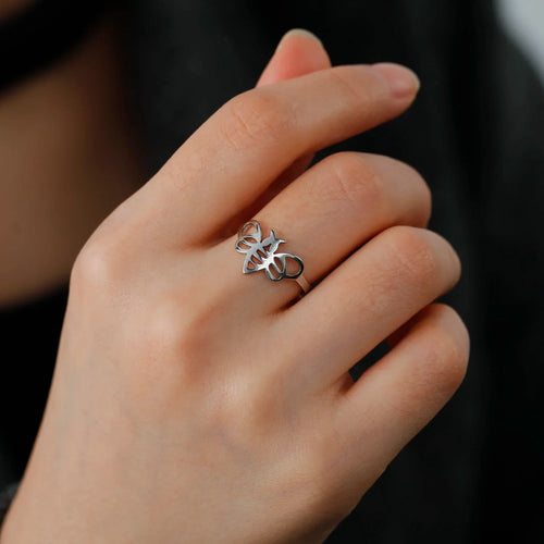Women's silver bee ring