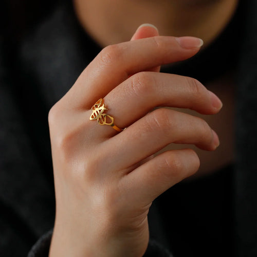 Women's gold bee ring