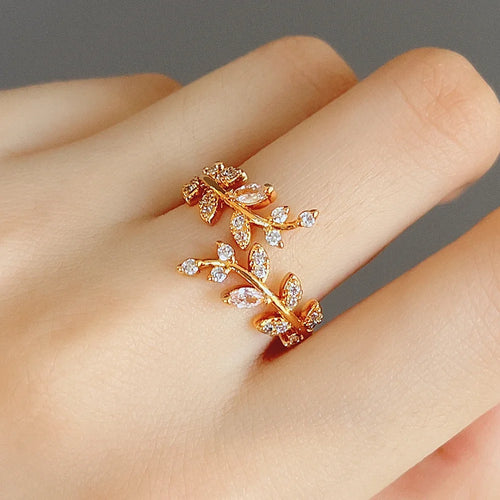 Autumn Zircon Laurel Leaf Ring gold