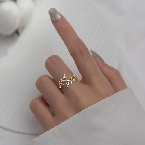 Gold Zircon Laurel Leaf Ring