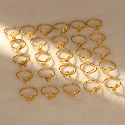 Personalized fine ring with initial