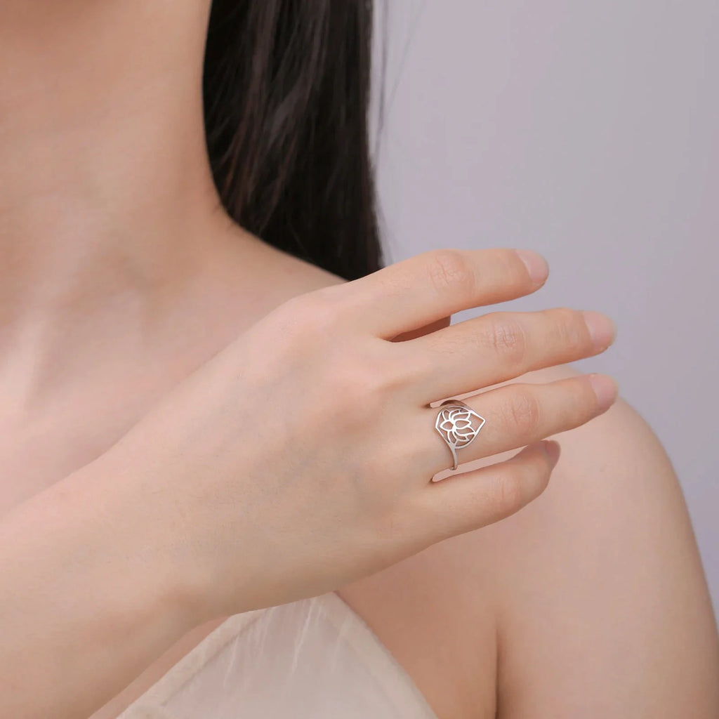 Silver Lotus Flower Ring
