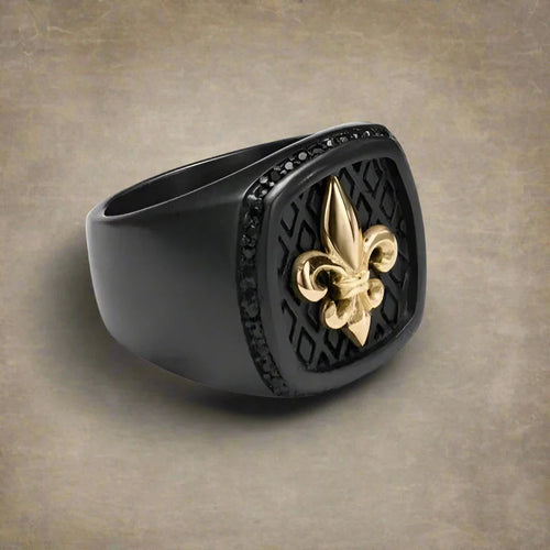 Fleur-de-Lis Signet Ring Gold