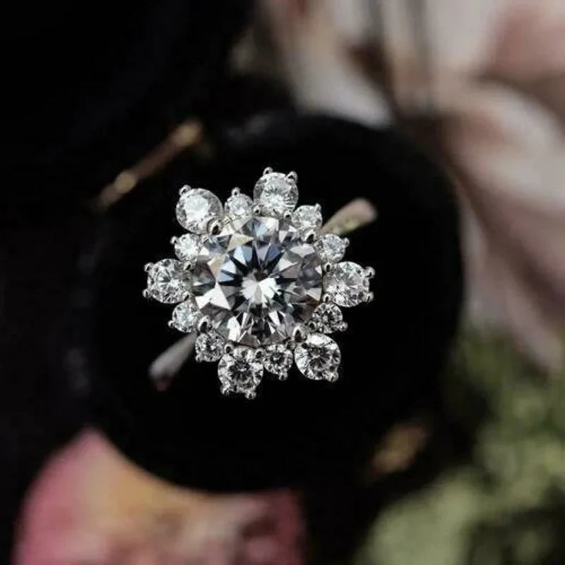 Women's Snowflake Ring Winter Silver Zircons