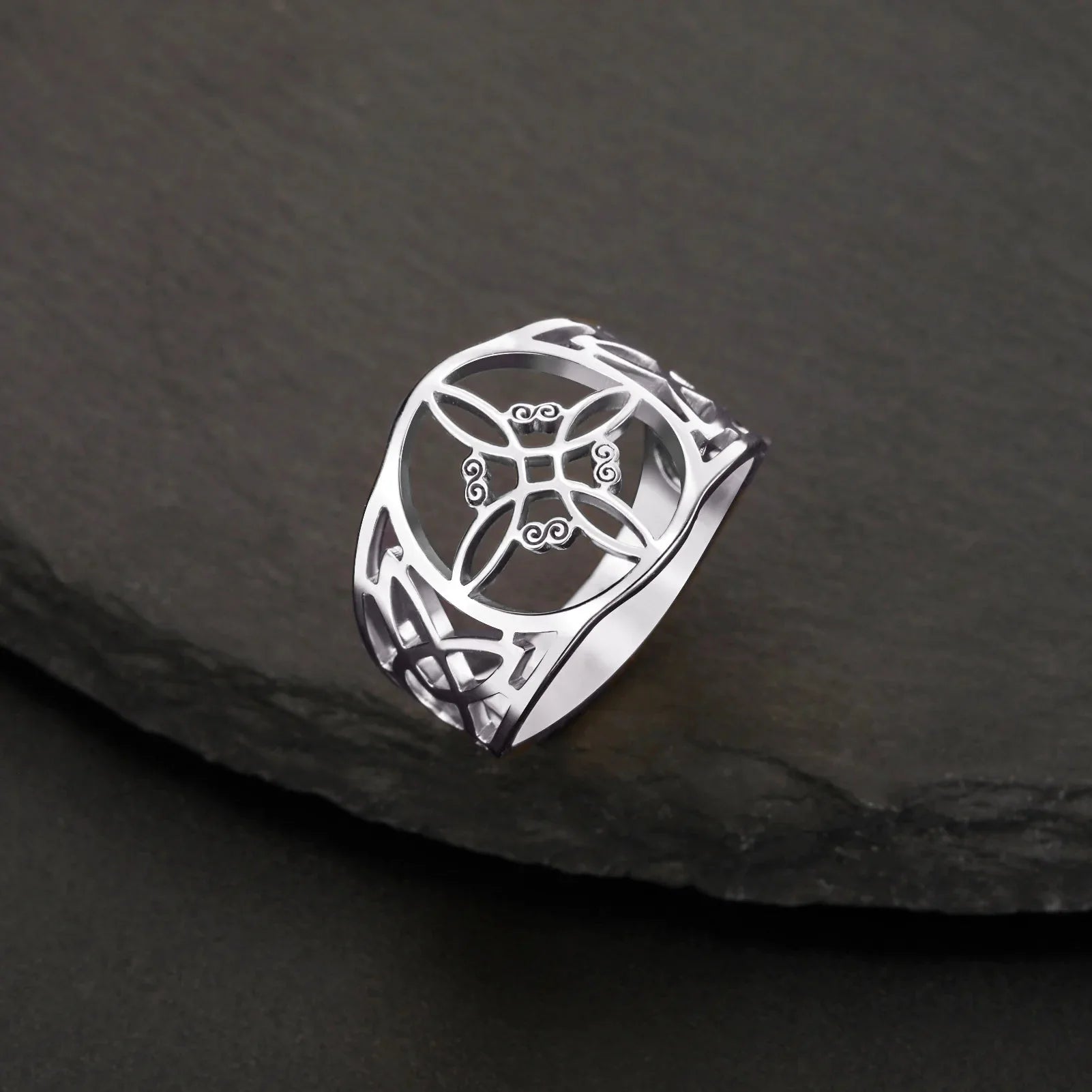 Witch's Knot Ring Women's Protection Wiccan Ring Silver