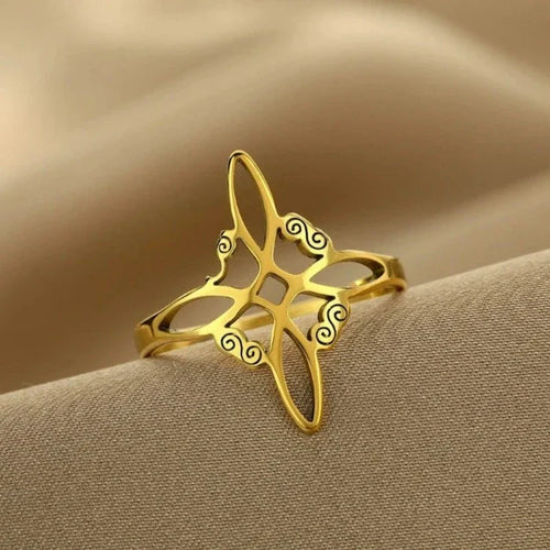 Fine Gold Witch's Knot Ring