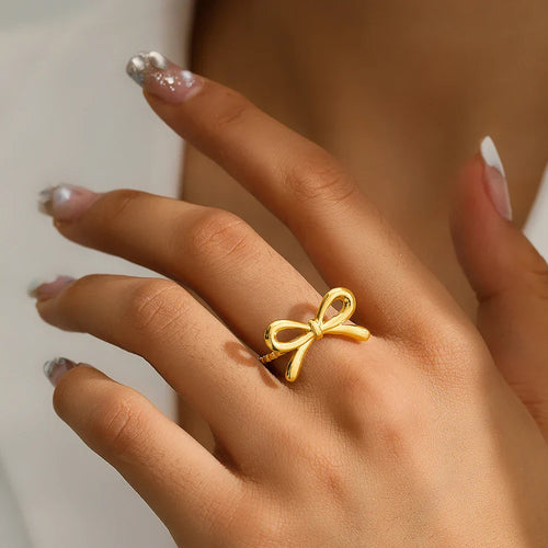 Women's gold bow ring