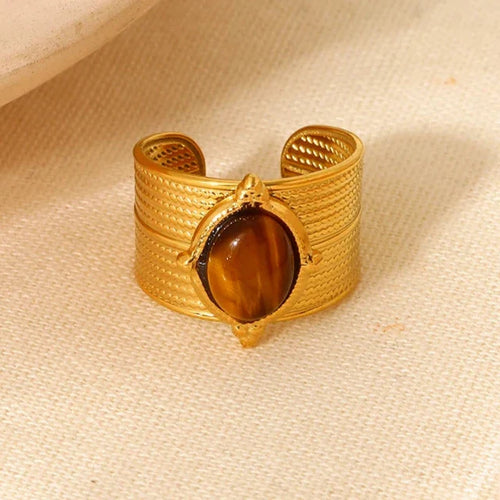 Women’s Tiger Eye Ring in Gold
