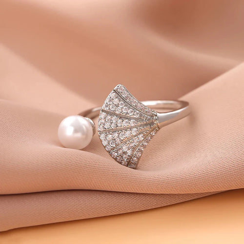 Scallop Shell and Pearl Seashell Ring