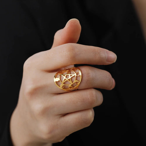 Pentacle Witchcraft Wiccan Ring Gold
