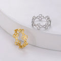 Retro Ring with Four-Leaf Clovers for Women gold