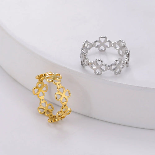 Retro Ring with Four-Leaf Clovers for Women gold