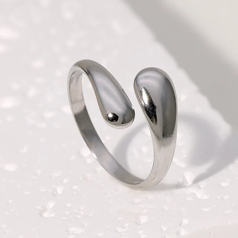Retro Teardrop Ring silver