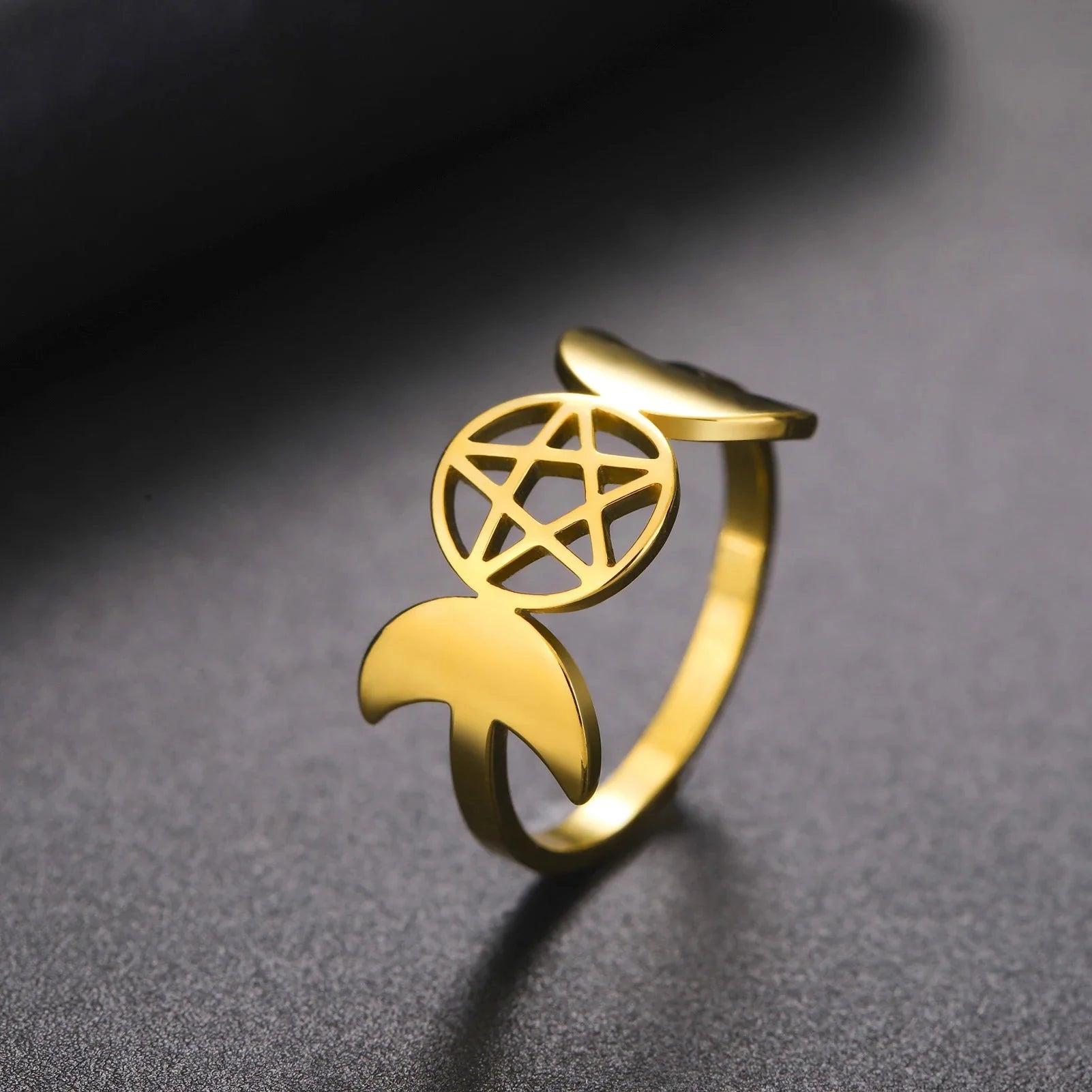 Thin Triple Moon Witchcraft Wiccan Ring for Women gold A