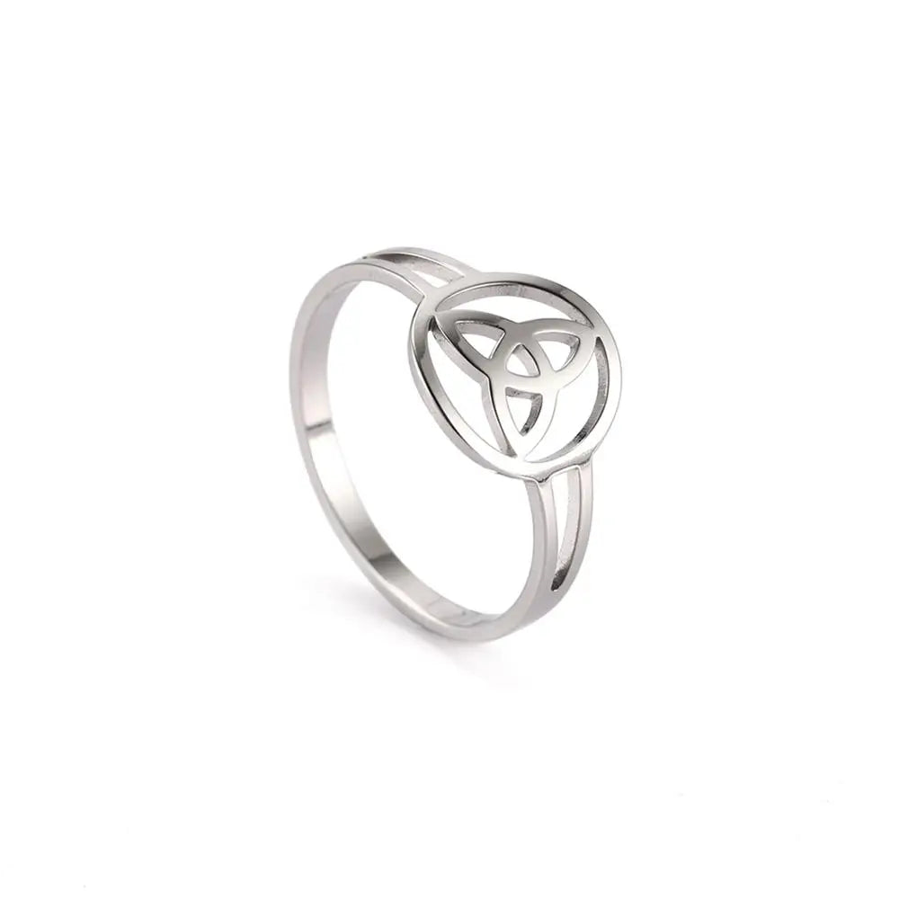 Triquetra Irish Trinity Knot Ring Silver
