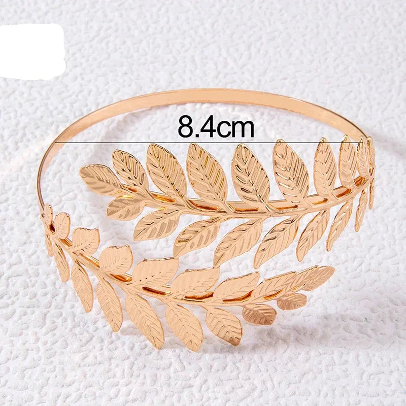 Women's Biceps Jewelry Laurel - Arm Bracelet and Upper Arm Chain Ornament