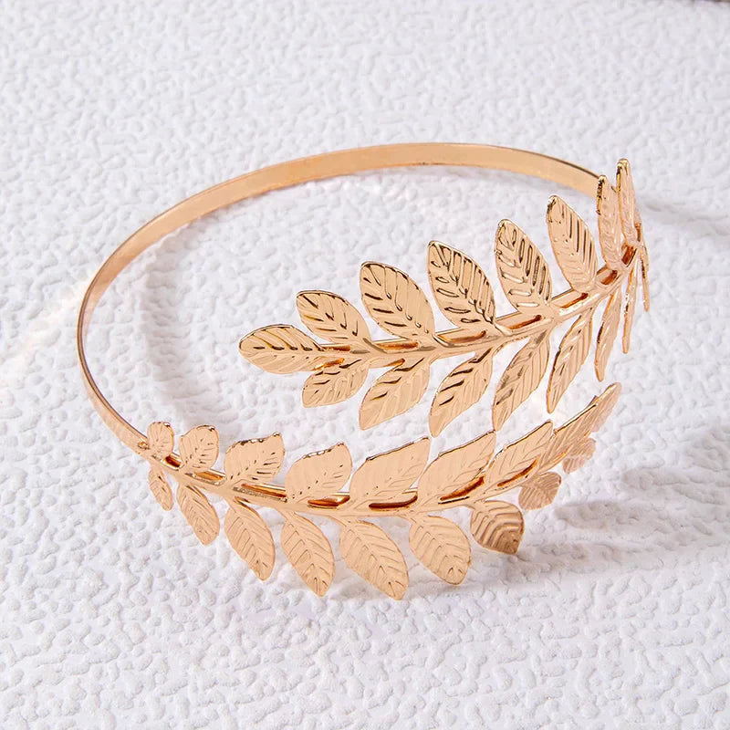 Women's Biceps Jewelry Laurel - Arm Bracelet and Upper Arm Chain Ornament