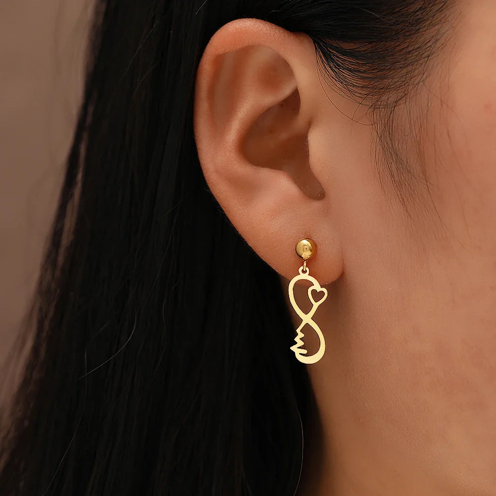 Infinity Heart Earrings Gold