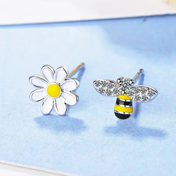 Bee and Daisy Flower Earrings