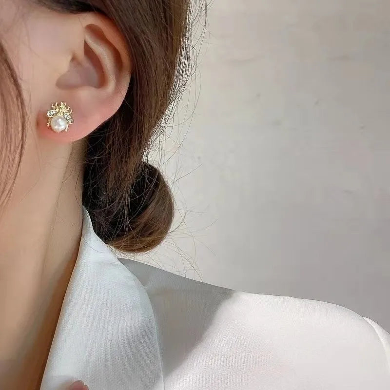 Bee and pearl earrings