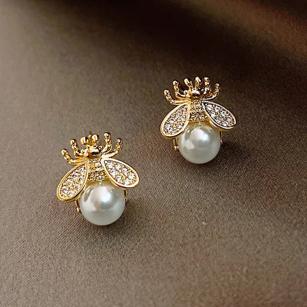 Bee and pearl earrings