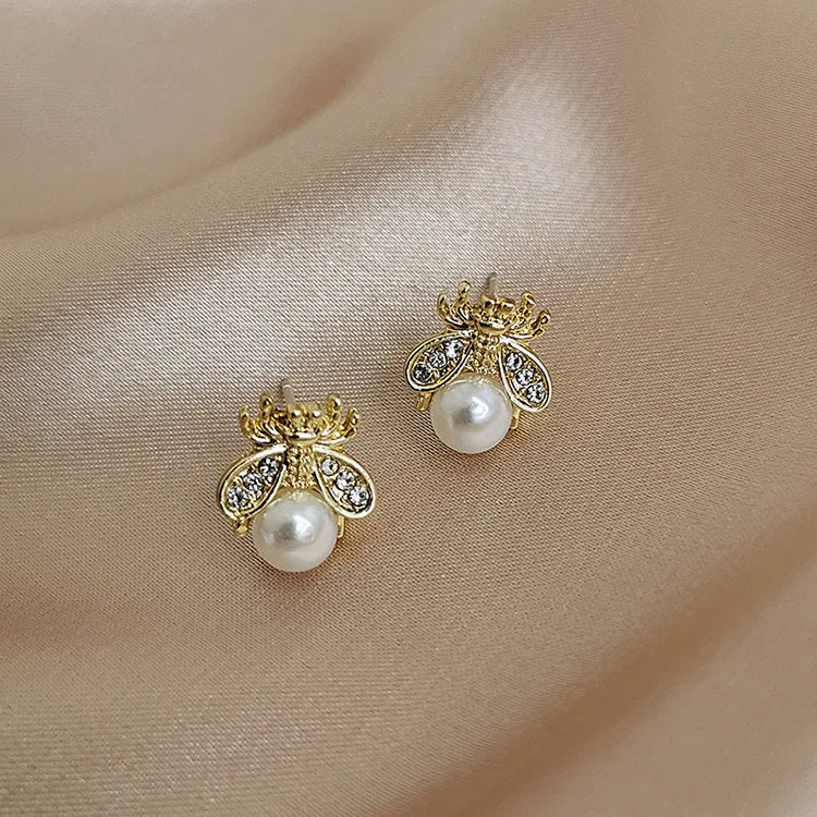 Bee and pearl earrings