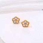5-Leaf Clover Stud Earrings White