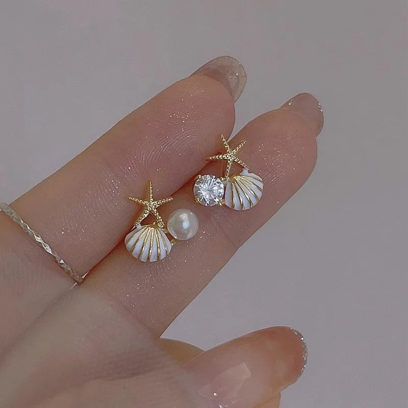 Stud Earrings Shells and Pearl
