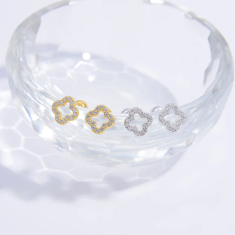 4-Leaf Clover Stud Earrings gold