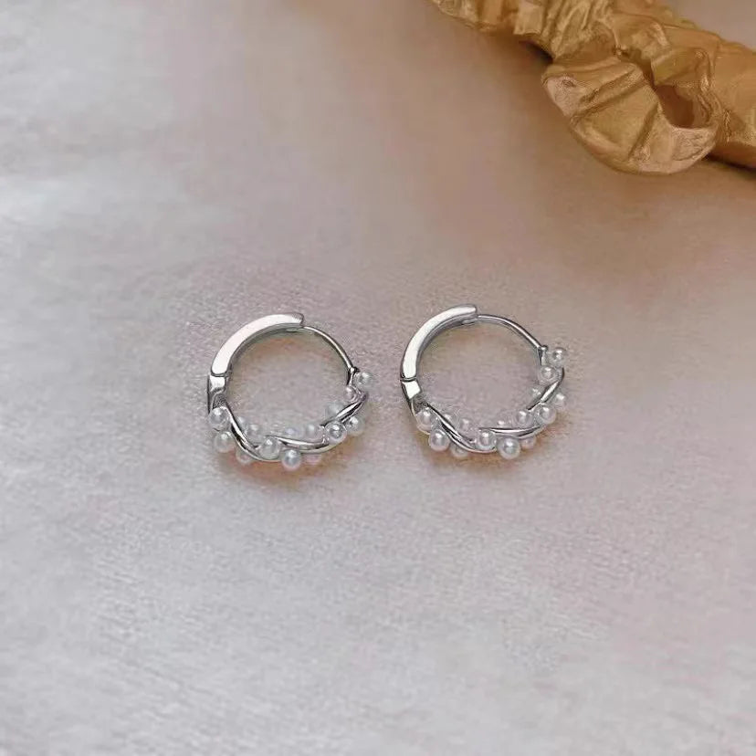 Women's Hoop Earrings with Silver Pearls