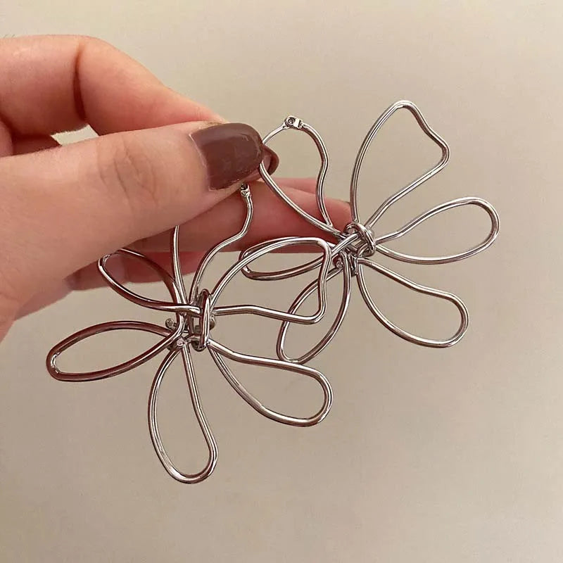 Vintage Asymmetrical Flower Stud Earrings silver