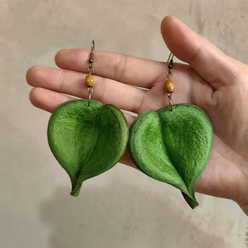 Dangling Earrings with Colored Leaf green