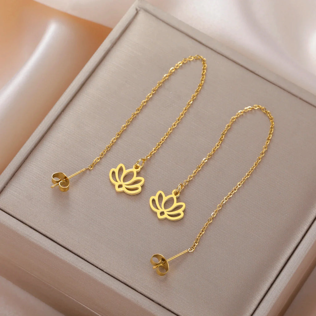 Dangling Earrings with Fine Lotus Flower gold